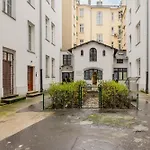 Spacious Apartment In The Warsaw City Center By Rent Like Home