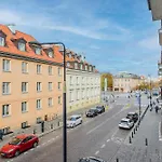 Cozy Apartment In Old Town Warsaw