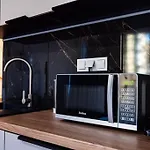 Funkcjonalne Studio Blisko Przystankow