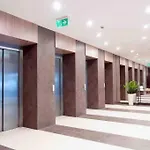 Urban Chic - Warsaw Stays - Rondo Onz - City Center - Pereca