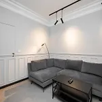 Powisle Riverside Haven Apartment
