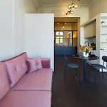 Wyjatkowy Apartament Z Widokiem Na Palac Kultury By Rent Like Home