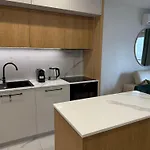Luxury Modern Apartment,Quiet Place Near To The Airport