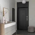 Amazing Apartment In Old City