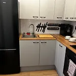 Metro Raclawicka 2-Room Premium Apartment