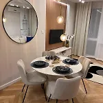 Mia Warsaw - Rotunda