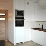 Apartments Przy Metro Kondratowicza,Targowek