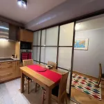 2 Bedrooms Apartment Central Warsaw