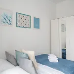 Tamka Powisle Blue Studio