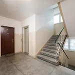 Ochota Stylish Apartment