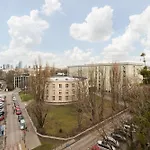 Ochota Stylish Apartment