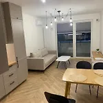 Workation Centre Airport Boutique Designer Bath, 3-4 Days Best Offer, Kitchen, Balkony, Aircon