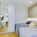 Cosy Studio In The Capital By Noclegi Renters