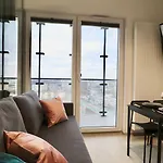 Modern Sky Apartments Warszawa