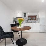 Coco Premium Warszawa Radosc