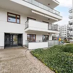 Sakura Deluxe Aparment