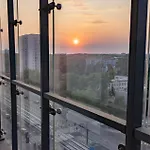 Warszawski Hongkong, Kultowe Miejsce
