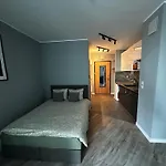 6Chi6 Wiktoryn Studio