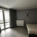 6Chi6 Wiktoryn Studio