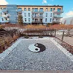 Impact Cozy Flat With Zen Gardenact