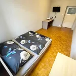 Fantastic Waw - G Room 1