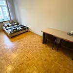Fantastic Waw - G Room 1