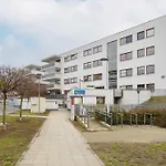 Bright Apartment With Terrace & Parking Near Metro Kondratowicza By Noclegi Renters