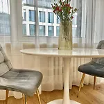 Chmielna 106 - Free Parking - Duzy Balkon
