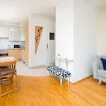 Metro Mlynow Pleasant Apartament