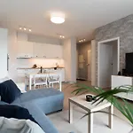 Stylowy Apartament Przy Metrze, Przy Centrum Onkologii