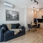 Golden Apartments Warsaw - Luxury Building With Terrace On The Roof - Sienna Str