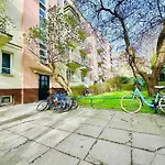 Cosy Stay Zielony Mokotow Narbutta Metro Pole Mokotowskie