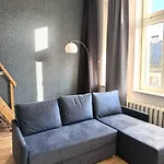 Stylish Apartment In The Centre -By Hik Apartments
