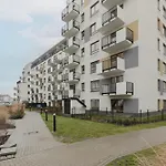 Optykow Spacious & Cosy Apartment With Parking By Noclegi Renters