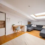 Metro Raclawicka Deluxe Apartment