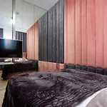Premium Apartments Business Center By Renters Prestige