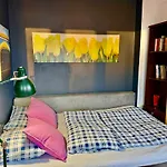 Super Apartment Yellow 2X Metro Fast Wifi 1 Gbs Netflix Panorama Miasta