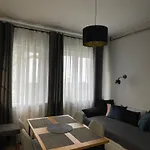 “Apartcalm - Like At Home” - Close To Subway