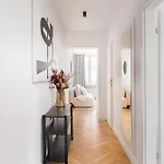 Krasinski Garden Superior Apartment