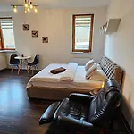 Dekart Arkadia Apartments
