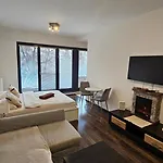 Dekart Arkadia Apartments