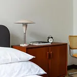Urban Grey Essence Apartment