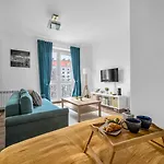 Warsaw Comfort Studio - Top Location, Metro Nearby - By Rentujemy