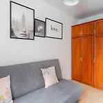 Grzybowska Str Apt City Center
