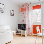 Grzybowska Str Apt City Center