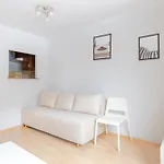 Grzybowska Str Apt City Center