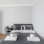 Onyx Studio Deluxe Zoliborz