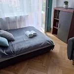 Nowogrodzka Central Apartment