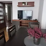 Nowogrodzka Central Apartment