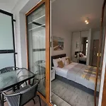 Studio Apartment Honey By Galeria Polnocna
